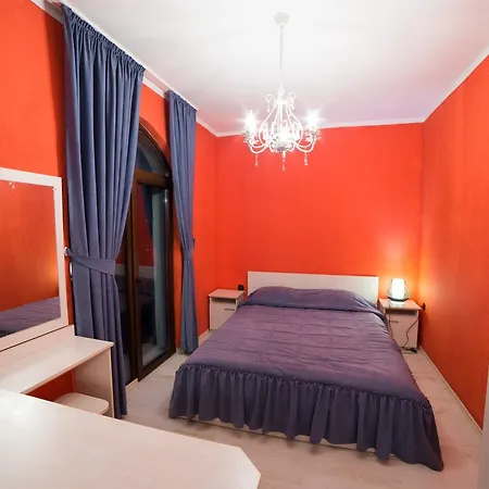 Kris Hotel Smolyan